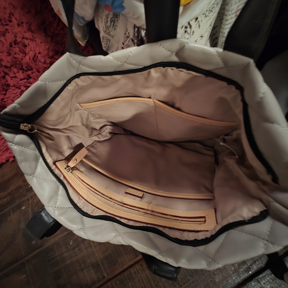 Elegant Quilted Women's Bag - Gray